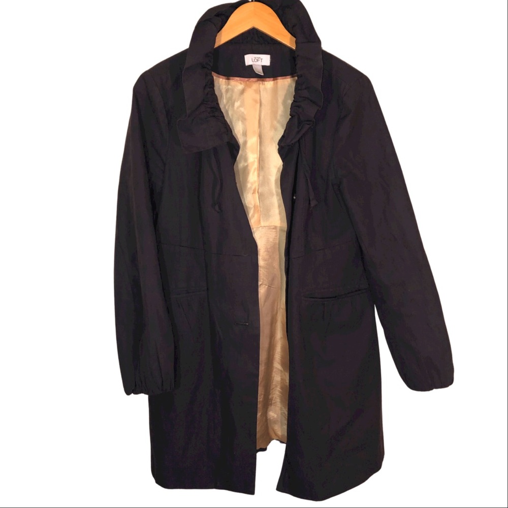 Ann Taylor Loft Women’s Ruffled Collar Dark Gray Coat Size Large